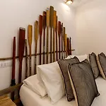 Bed & Breakfast Crobi Museum And