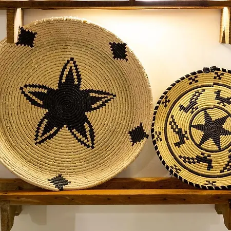 Crobi Museum And فندق مبيت وإفطار كالياري