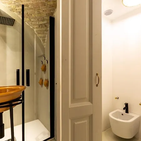 فندق مبيت وإفطار Crobi Museum And