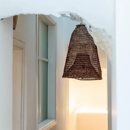 فندق مبيت وإفطار Crobi Museum And كالياري