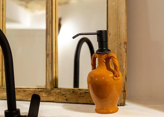 Crobi Museum And Oda ve Kahvaltı Cagliari