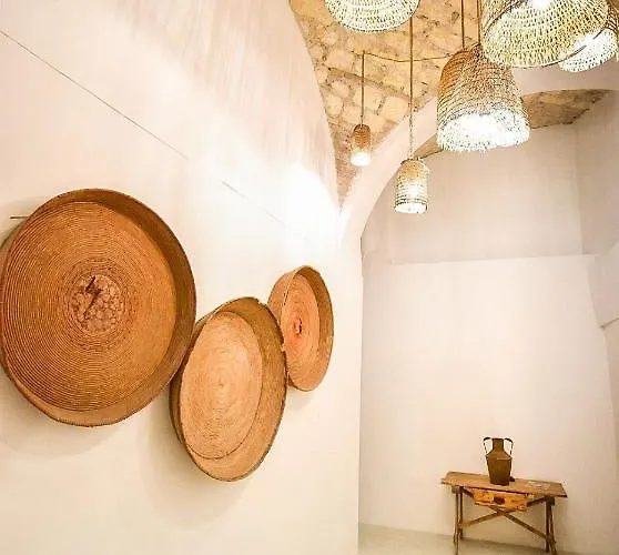 Oda ve Kahvaltı Crobi Museum And Cagliari