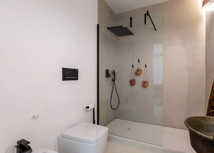 Crobi Museum And Bed & Breakfast