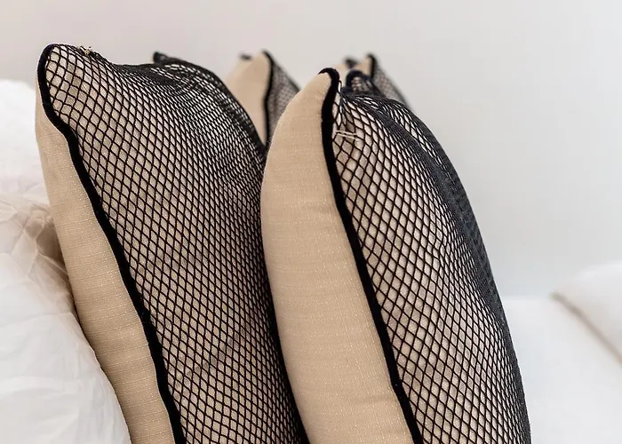 Oda ve Kahvaltı Crobi Museum And Cagliari